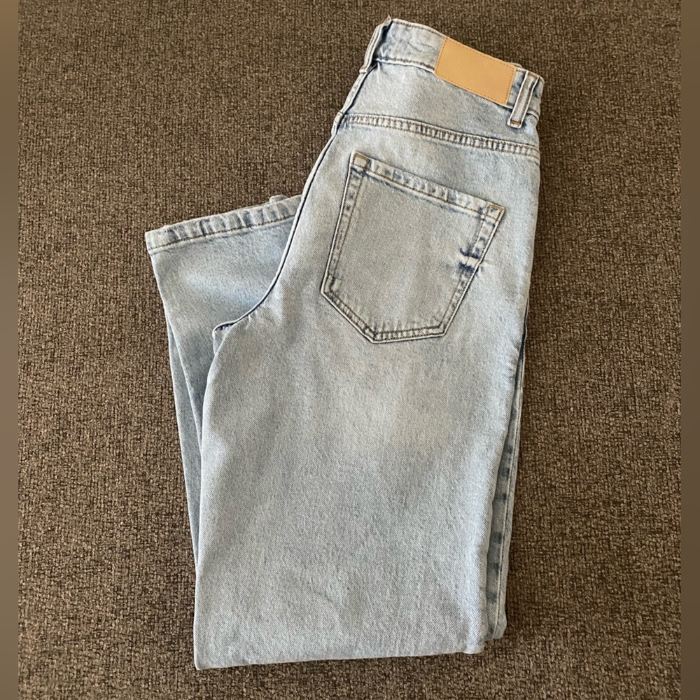 Zara Mom Fit Jeans